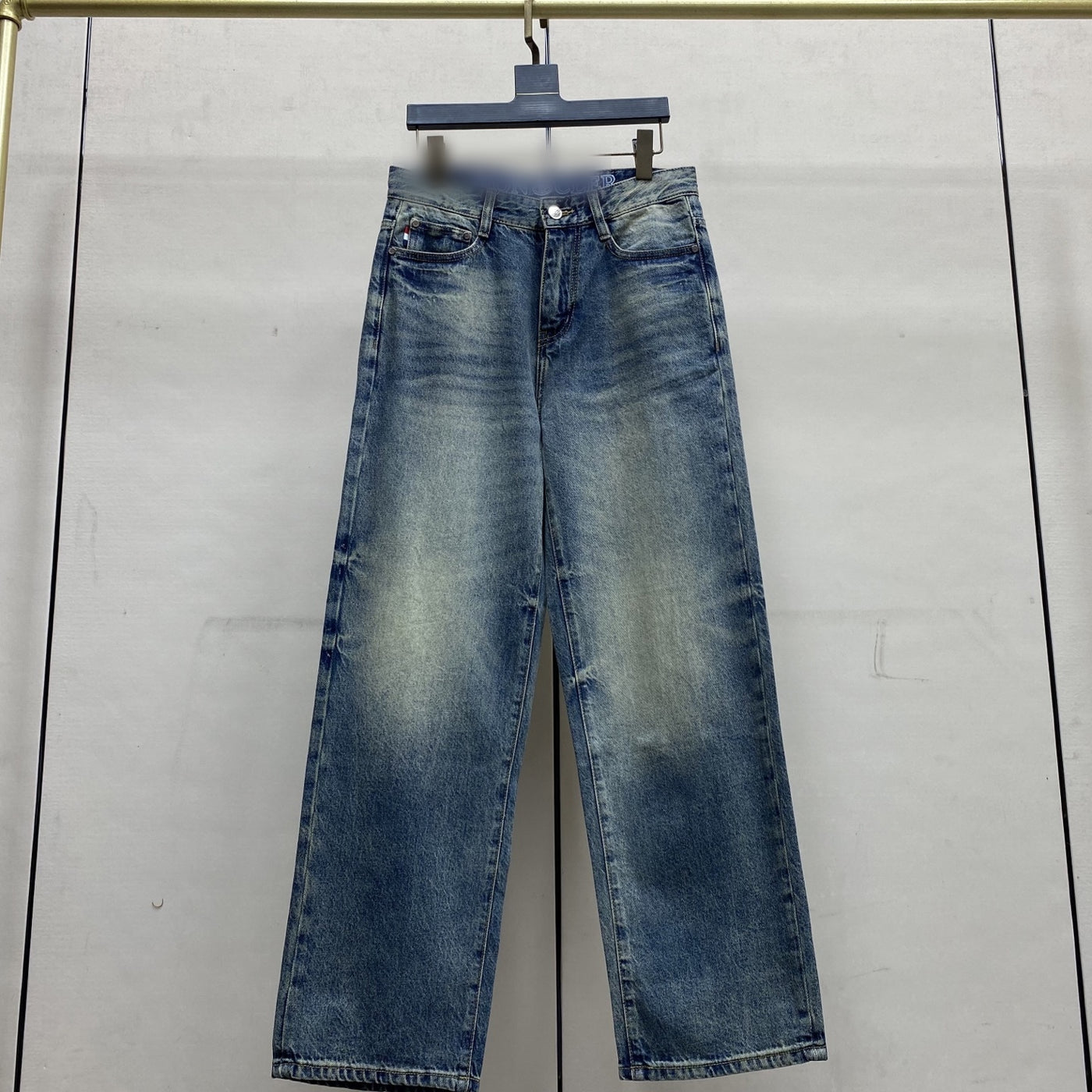 Back-Logo Jeans